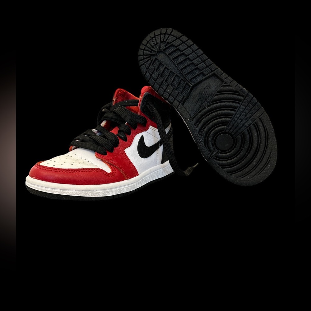 Kids Jordan 1
